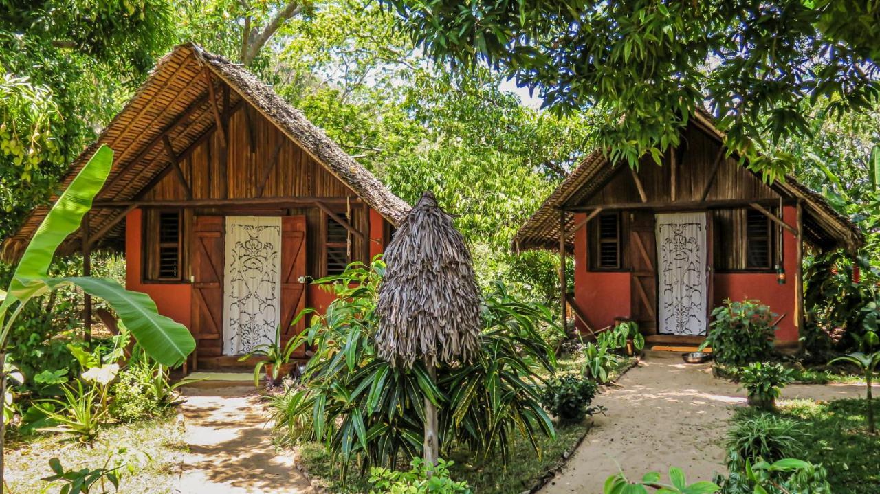 Sakatia Lodge Ampasimena Exterior photo